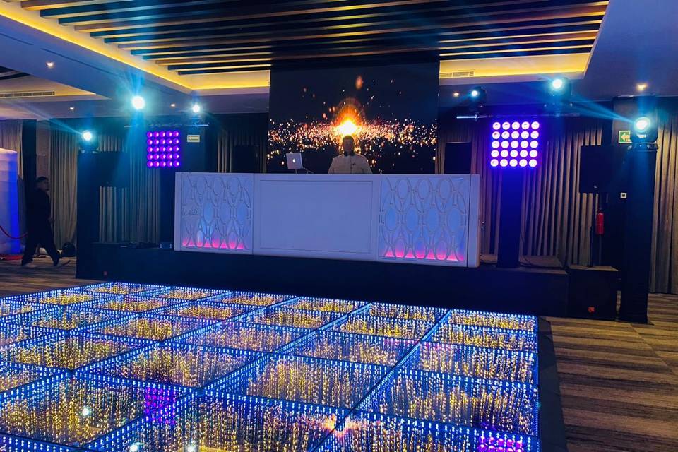 Dj Premium con pista Iluminada