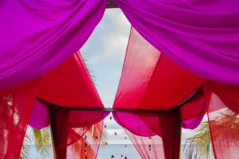 Mandap en la playa