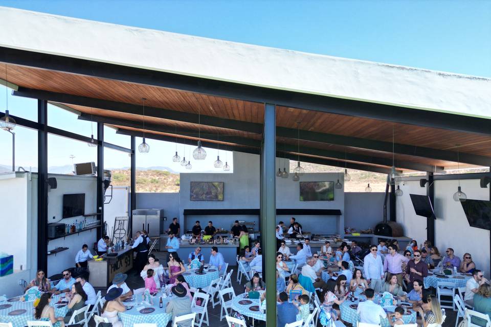 Evento matutino en terraza