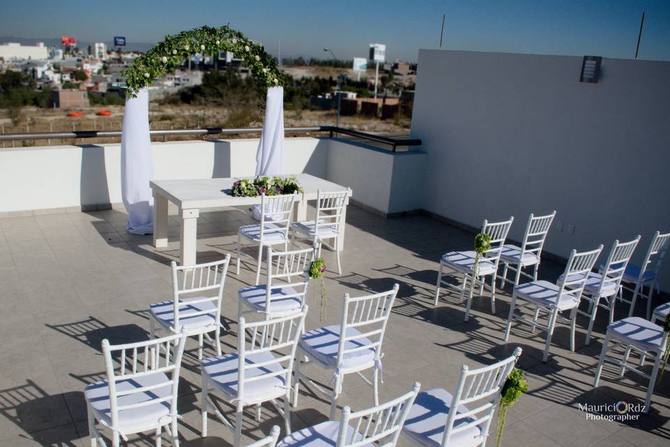 Boda civil en terraza