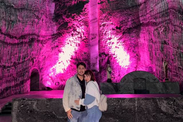 Carolina & Ulises Happy Client