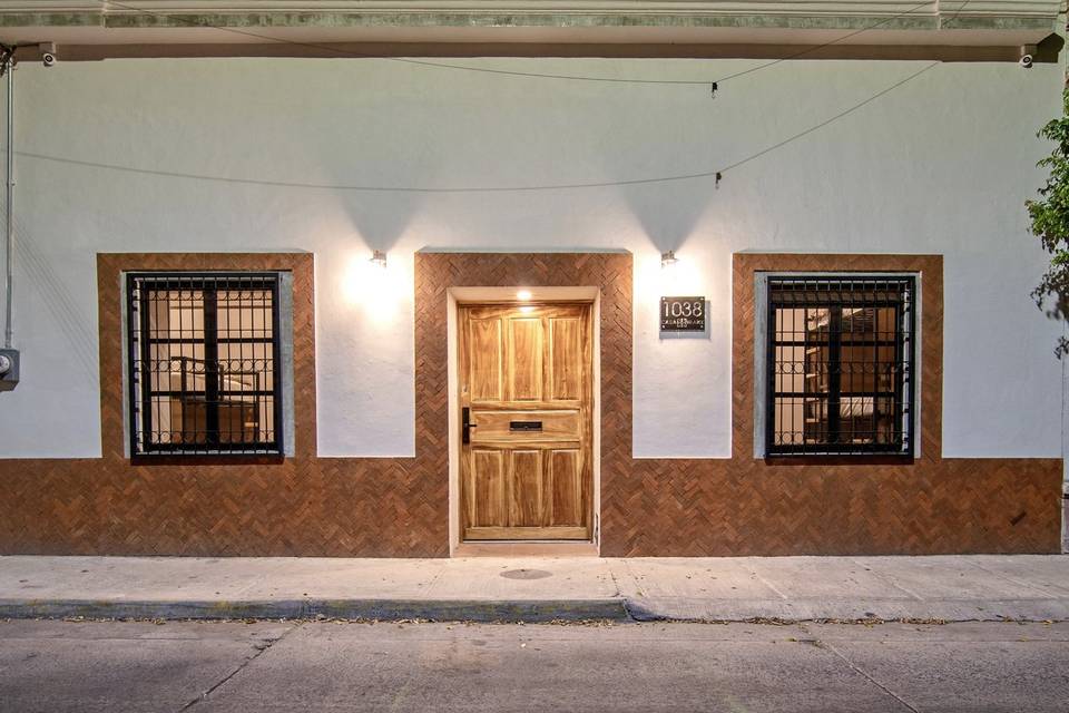 Casa Irake