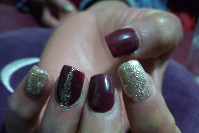 Escultural y Gelish con diseño
