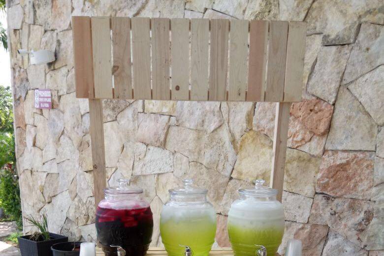 Servicio aguas frescas