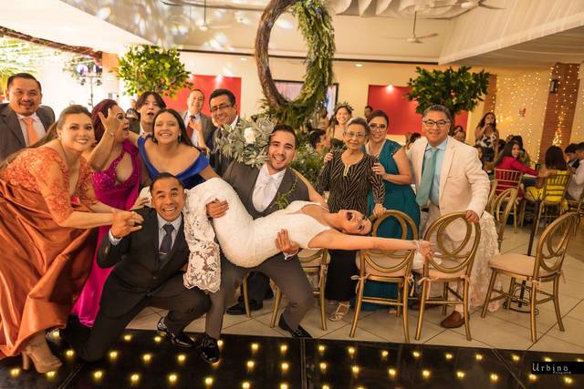 Antonio Choy Wedding Planner