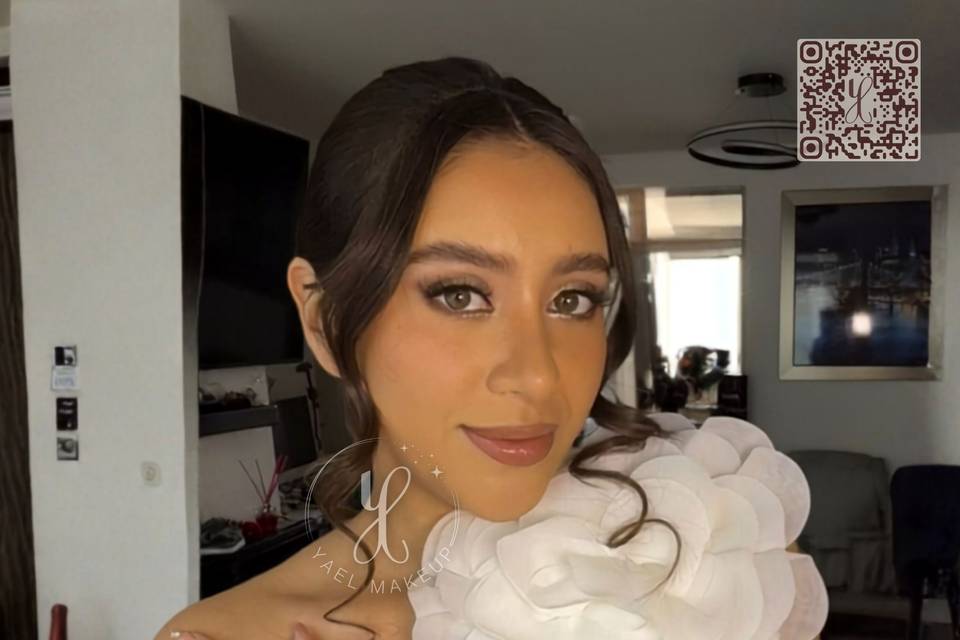 Yael Makeup