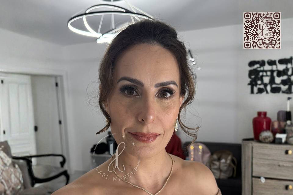 Yael Makeup