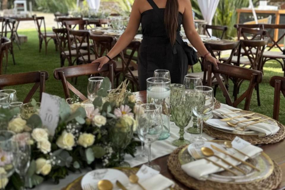Table setting listo