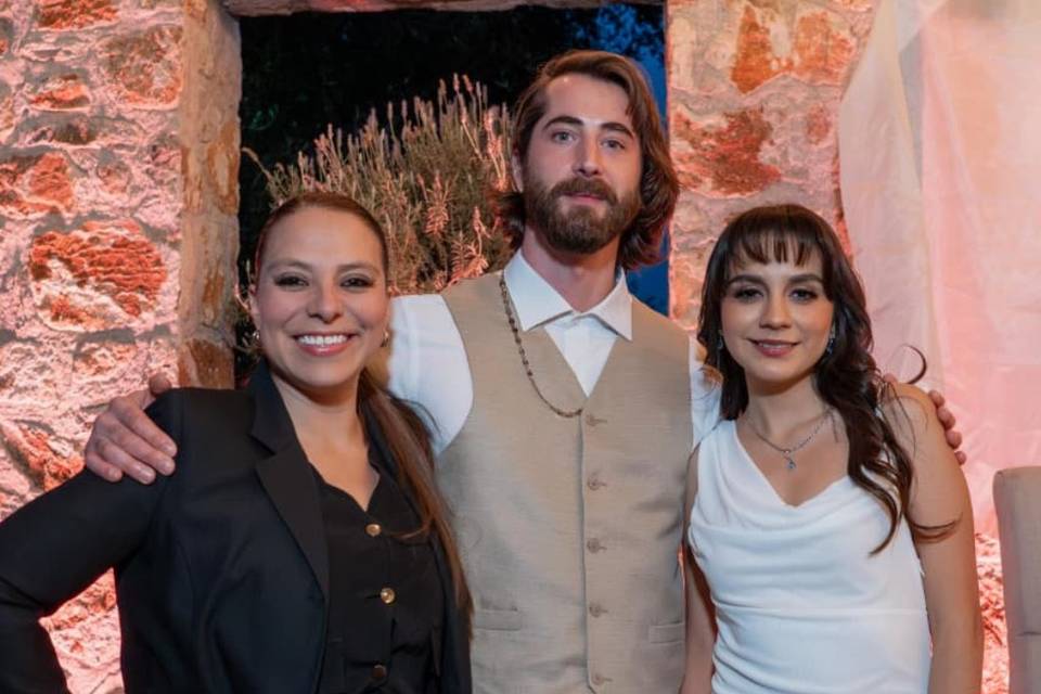 Con los guapos...