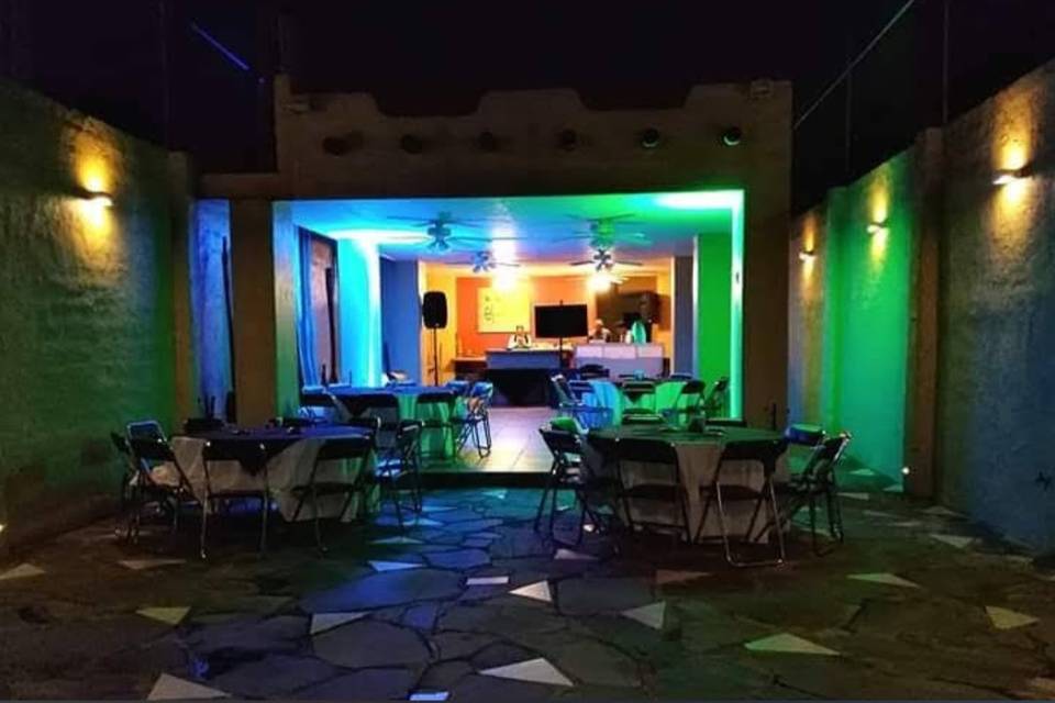 El Inizio terraza boutique