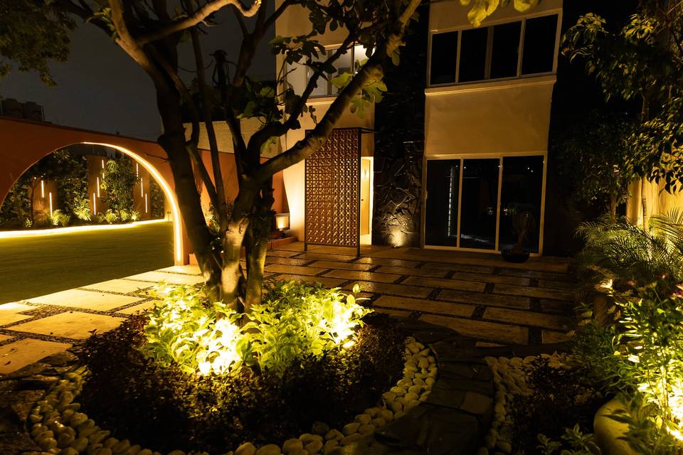 Vestíbulo Noche Iluminado