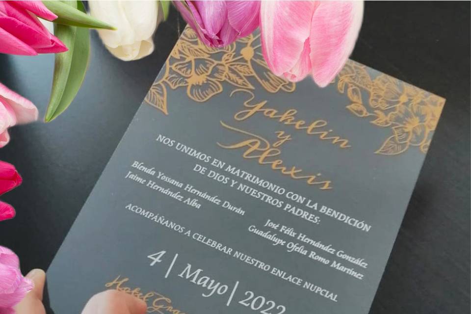 Invitaciones de acrílico