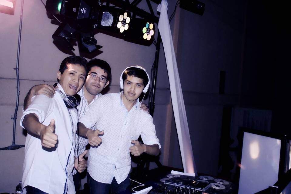 Nuestros Dj´s