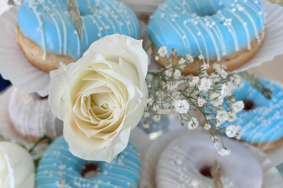 Torre de donas floral