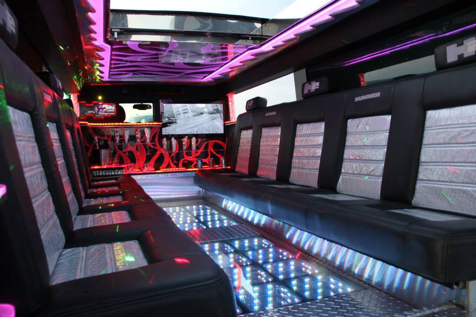 Limousine Hummer h2 interior