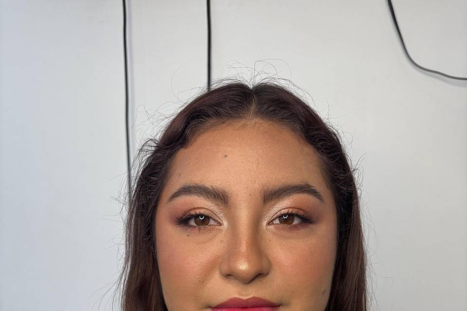 Pieles jovenes / quinceañeras