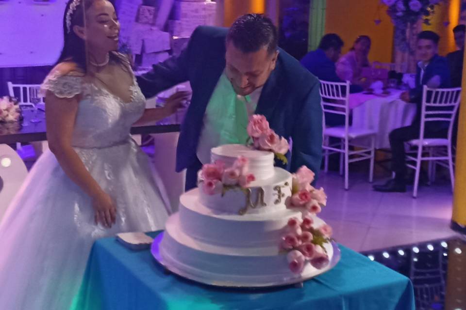 Bodas