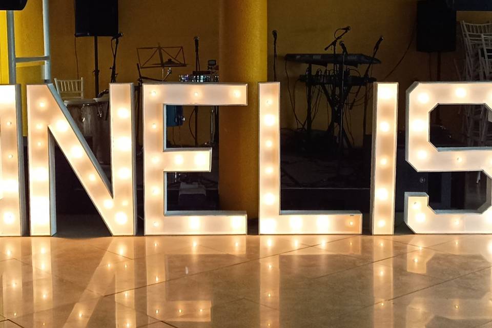 Letras gigantes