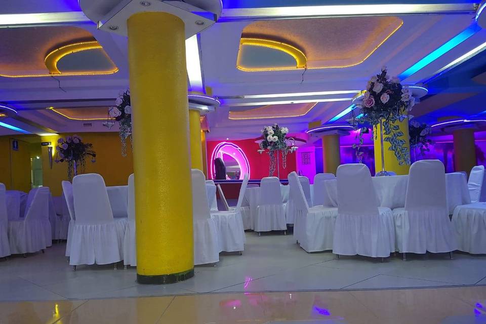 Salón Los Cedros