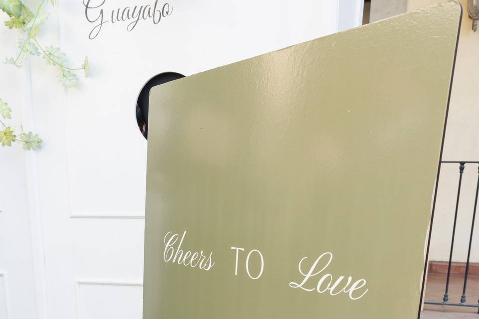 WELCOME SIGN V&L