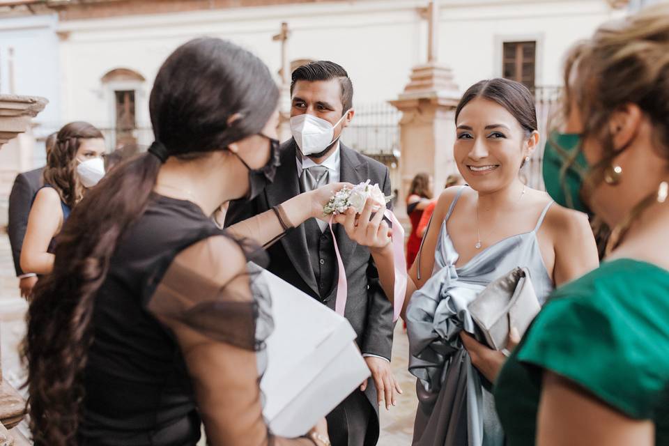 Asistencia en ceremonia