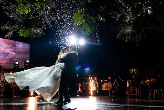 Primer vals de esposos