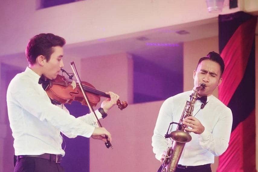 Dueto Sax y Violin