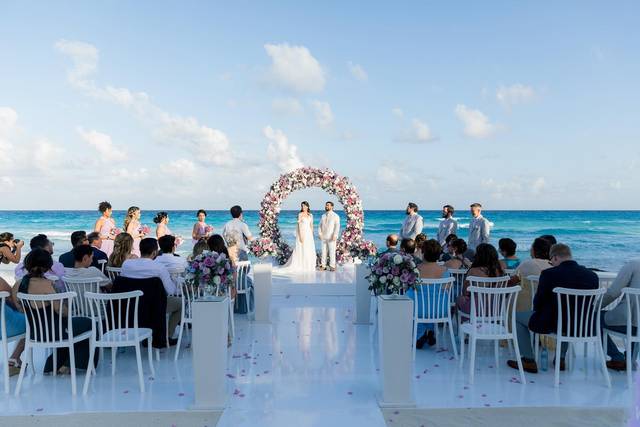 Cancún Unique Weddings