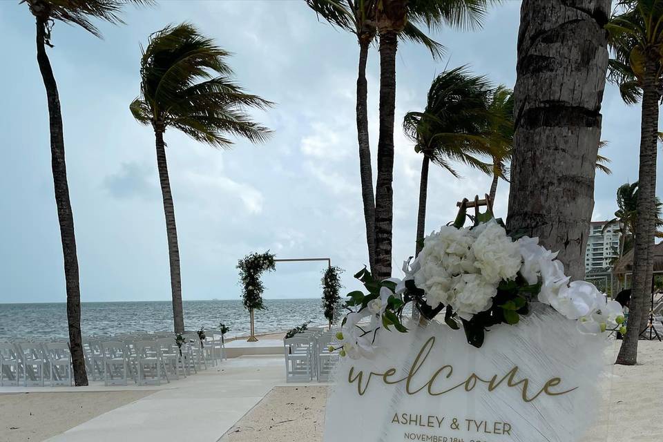 Cancún Unique Weddings