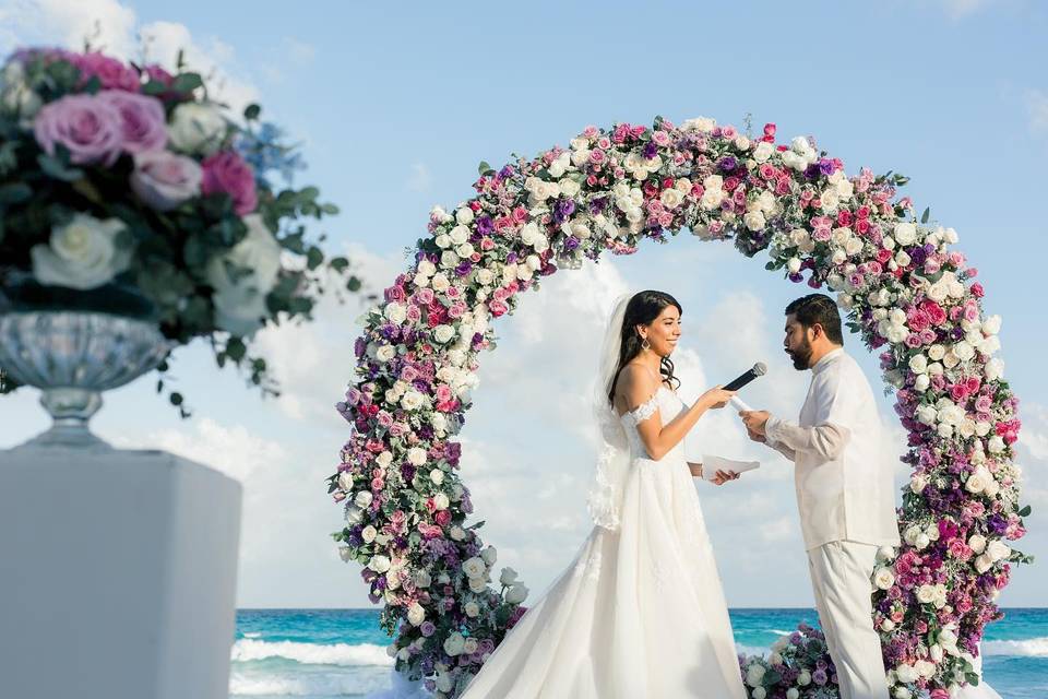 Cancún Unique Weddings