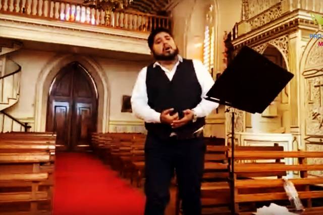 Tenor Roberto Cortés