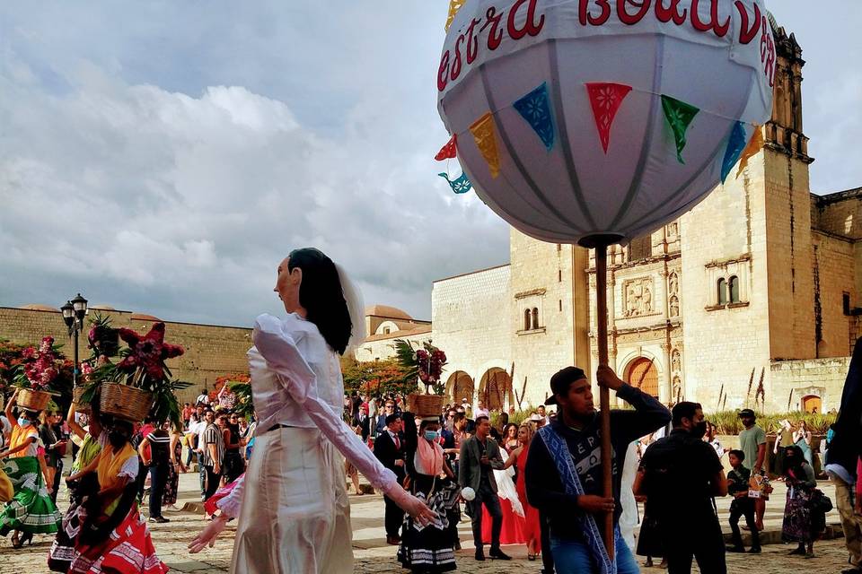 Boda en las calles de Oaxaca