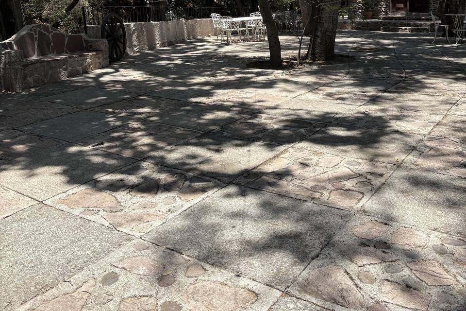 Disfruta el sonido del río