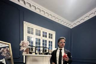 The Cocktails Bar