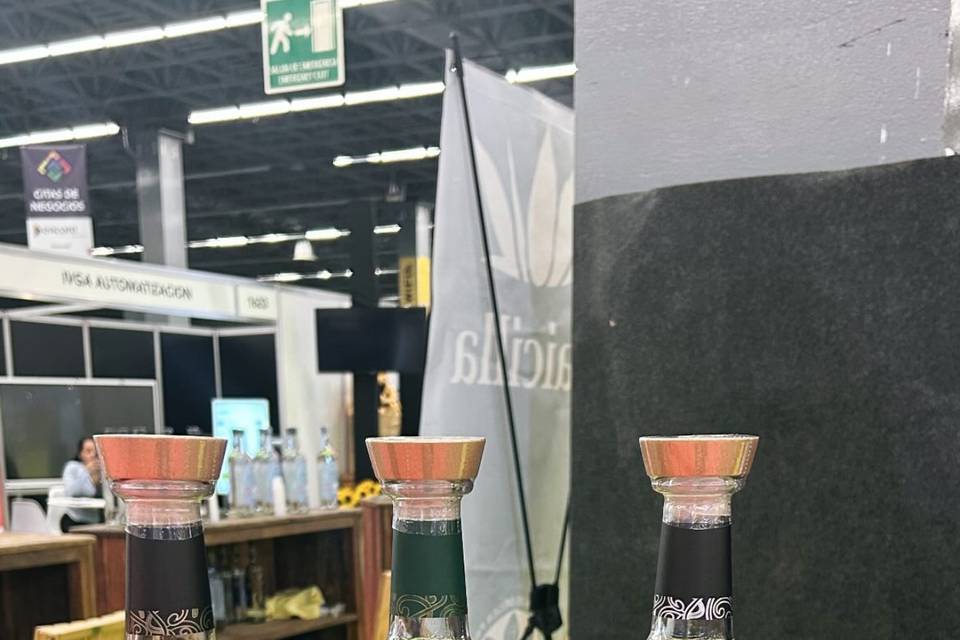 Nuestro marca de raicilla