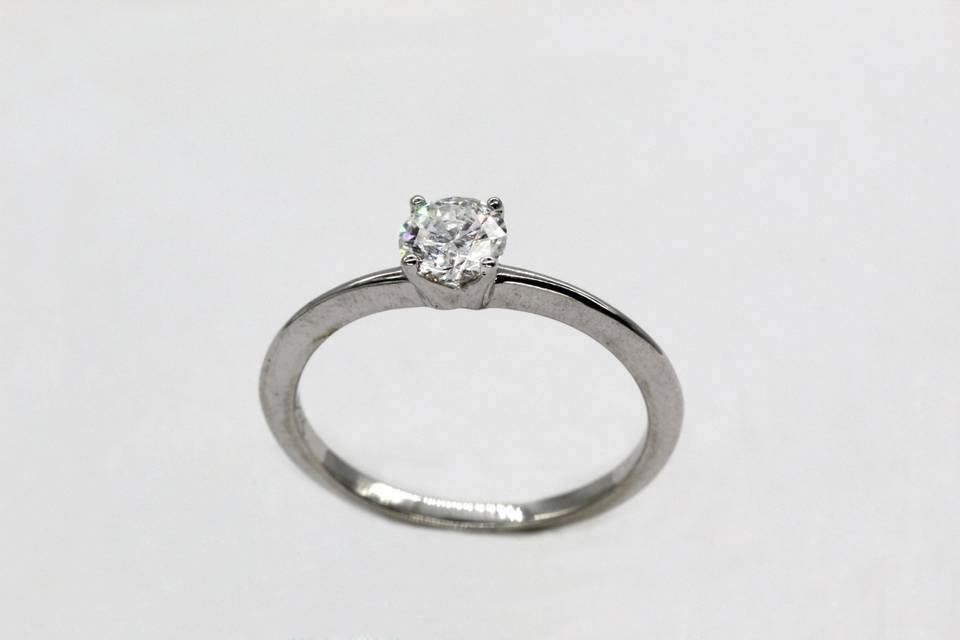 Anillo diamante gia 51 cts