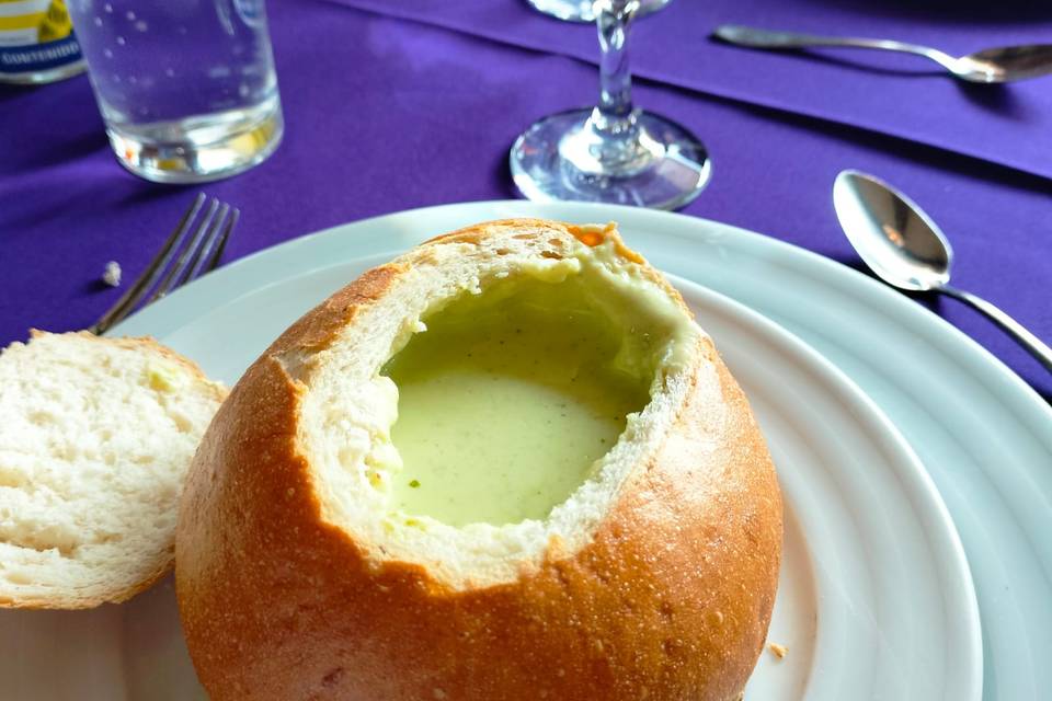 Crema de chile poblano