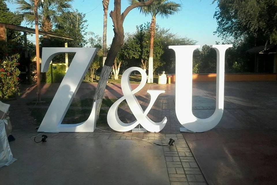 Z&u Letras Gigantes de Hermosillo