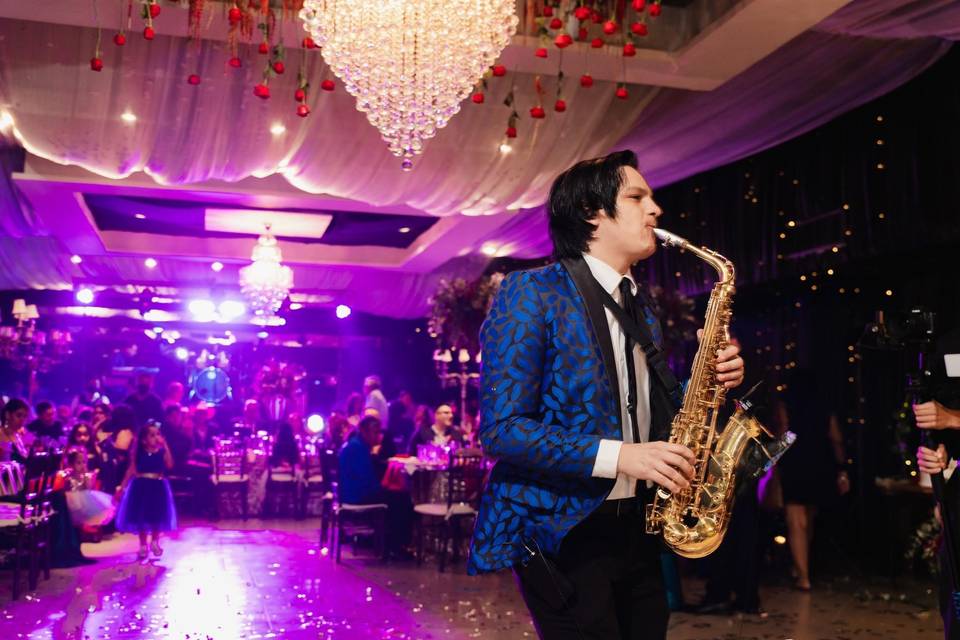 Marco Barraza Sax