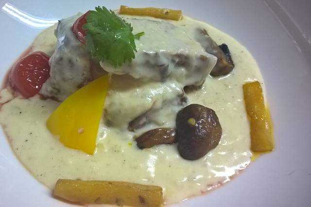 Salsa bechamel con res