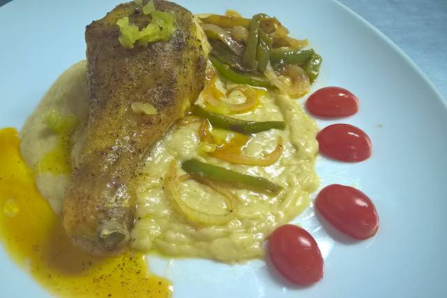 Salsa veloute al pollo cherry