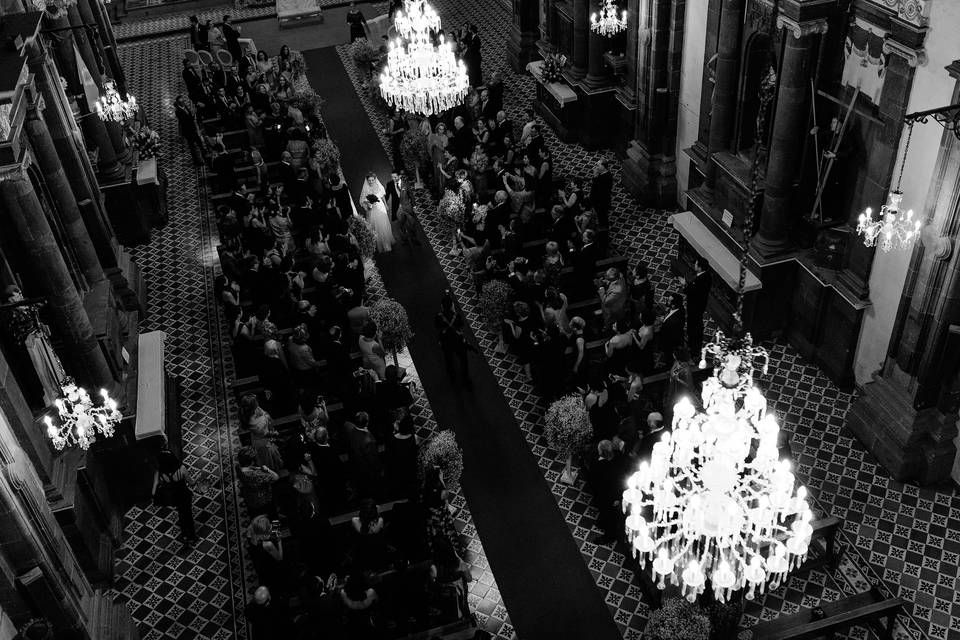 José Luis Lara, Wedding Day