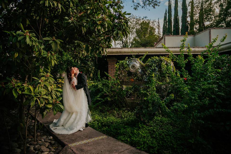 José Luis Lara, Wedding Day