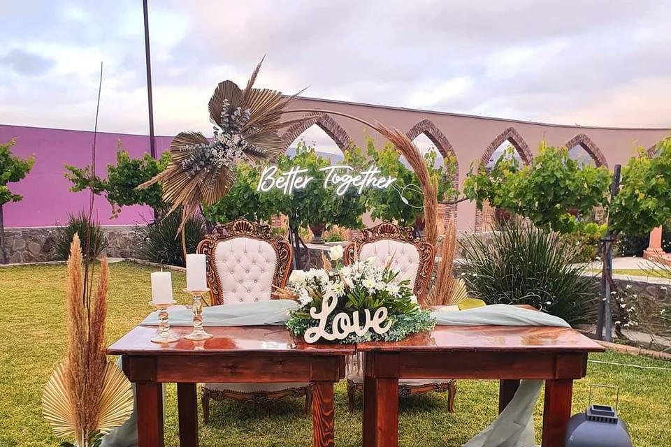 Mesa de novios