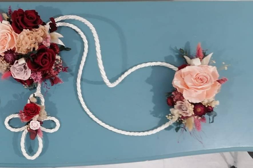 Lazo de novios flores preserva