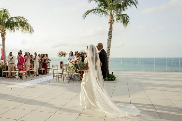 Breathless Cancún Soul Resort & Spa