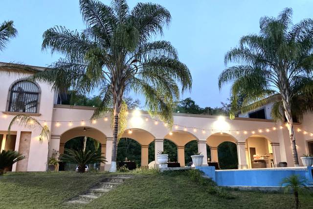 Exterior trasero
