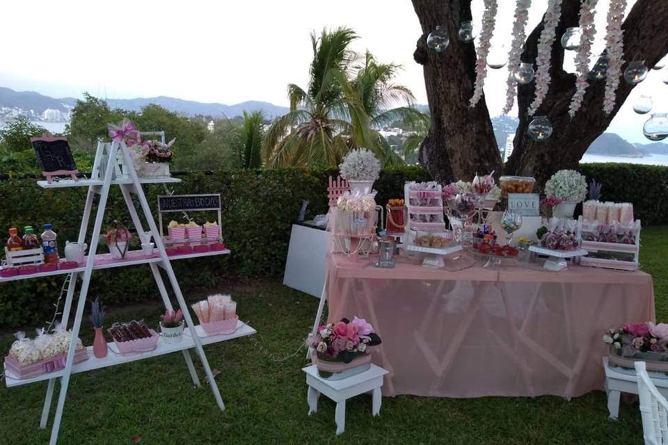 Mesa tema rosa