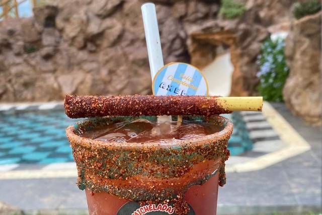 Micheladas Lapetris