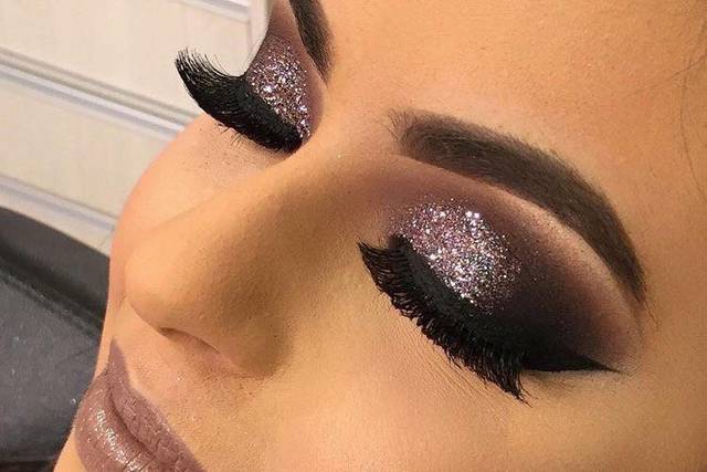 Paola Monroy Makeup